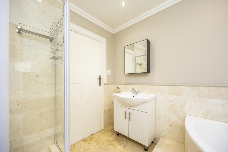 To Let 3 Bedroom Property for Rent in Selborne Eastern Cape